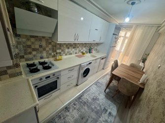 SAMSUN İLKADIM FEVZİ ÇAKMAK MH. 3+1 1. KAT 125 M2 DIŞ CEPHELİ OTOPARKLI FULL EŞYALI KİRALIK DAİRE..