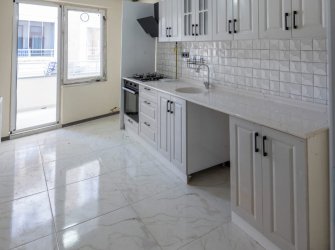 SAMSUN İLKADIM RASATHANE MH. 2+1 3. KAT 100 M2 İÇİ FULL YAPILI KREDİYE UYGUN MERKEZİ KONUMDA ARA KAT FIRSAT DAİRE..