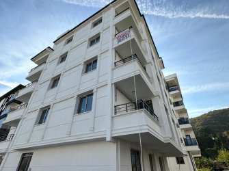 SAMSUN ATAKUM ÇAKIRLAR YALI MAH 2+1 AMERİKAN MUTFAK YERDEN ISITMA 75m2 GENİŞ BALKONLU OTOPARKLI 3.KAT SIFIR FIRSAT DAİRE