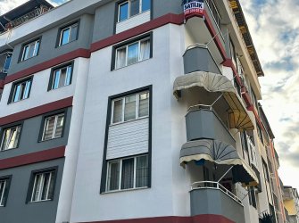 SAMSUN İLKADIM YENİDOĞAN MAH 4.KAT DIŞCEPHELİ CAM BALKONLU KREDİYE UYGUN 2+1 100m2 KUPON DAİRE