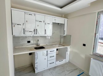 SAMSUN İLKADIM KIŞLA MH. 2+1 85 M2 Y. GİRİŞ AMERİKAN MUTFAK EBEVEYN BANYOLU KREDİYE UYGUN SIFIR FIRSAT DAİRE..