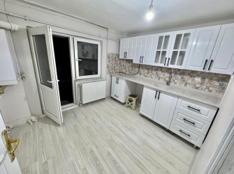 SAMSUN ATAKUM ESENEVLER MH. 3+1 115 M2 KOT 2 İÇİ YAPILI MASRAFSIZ TRAMVAYA 200 METRE MESAFEDE BALKONLU MÜSTAKİL GİRİŞLİ KREDİYE UYGUN FIRSAT DAİRE..