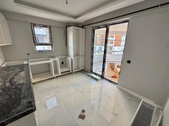 SAMSUN İLKADIM TEPECİK MH. 3+1 4. KAT 145 M2 EBEVEYN BANYOLU BÜYÜK BALKONLU ANAHTAR TESLİM FIRSAT DAİRE..