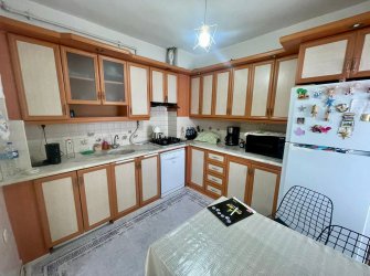 SAMSUN İLKADIM GAZİ CAD. CEPHE 3+1 140 m2 ARA KAT FIRSAT DAİRE