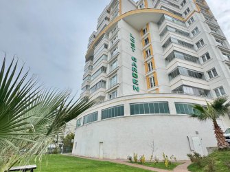 SAMSUN ATAKUM MEVLANA MH. 3+1 150 M2 1. KAT GİYİNME ODALI KAMELYALI SİTE İÇİ KREDİYE UYGUN FIRSAT DAİRE.. 