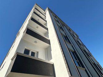 SAMSUN CANİK HASKÖY MAH 2+1 100m2 NET CADDEYE CEPHE OTOPARKLI ASANSÖRLÜ 2 BALKON 2 BANYO VESTİYERLİ SON 3 