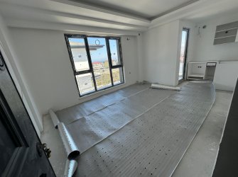 SAMSUN ATAKUM ÇAKIRLAR YALI MAH 1+1 50m2 2.KAT MÜKEMMEL KONUMDA YERDEN ISITMALI GENİŞ BALKONLU FIRSAT DAİRE